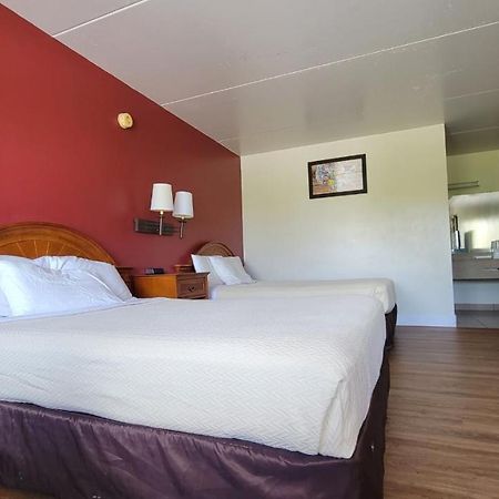King'S Inn Motel Рединг Екстериор снимка